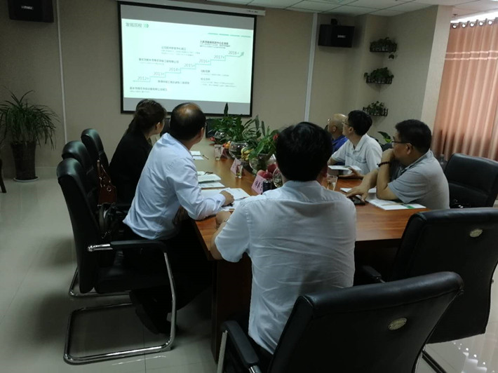 河南省經(jīng)濟(jì)戰(zhàn)略研究院梅書(shū)記指導(dǎo)工作