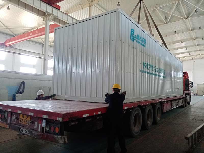 一體化污水處理設(shè)備裝車(chē)